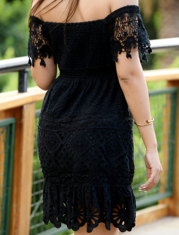 ENGLISH EMBROIDERY MINI DRESS