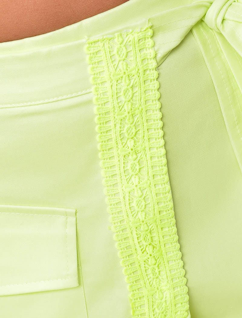 WRAP SKIRT AVAILABLE IN TWO COLORS