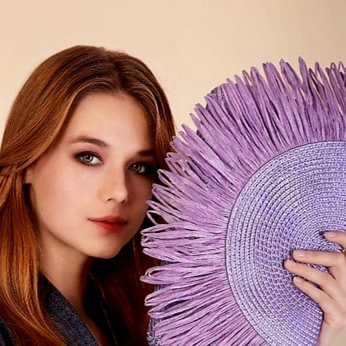 SEMI-CIRCULAR CLUTCH BAG