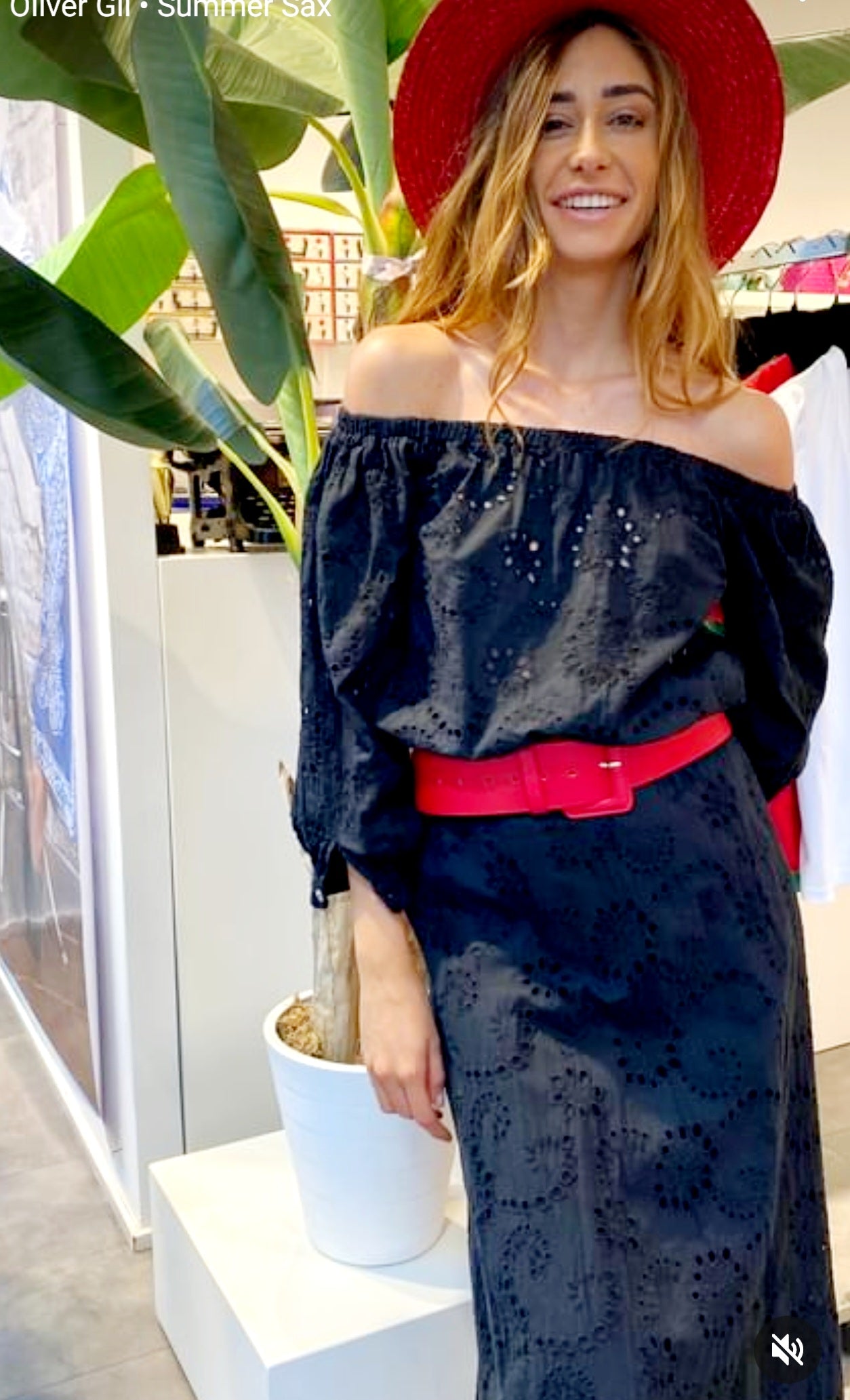 EMBROIDERY BLACK SET